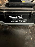 Makita 36v lader en 2 batterijen, Doe-het-zelf en Bouw, Ophalen, Gebruikt