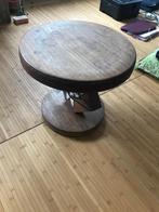 ronde salon tafel/ sokkel massief hout, Huis en Inrichting, Ophalen, Gebruikt, Hout
