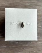 Entretoise Pandora argentée, excellent état, Bijoux, Sacs & Beauté, Bracelets à breloques, Comme neuf, Pandora, Argent, Enlèvement ou Envoi