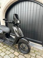 Vespa sprint 80cc 2022, Fietsen en Brommers, Ophalen, Zo goed als nieuw