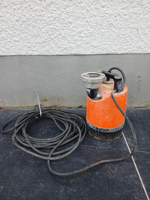 TE HUUR Vuilwaterpomp zonder vlotter met afvoerslang, Tuin en Terras, Waterpompen, Gebruikt, Dompelpomp, Ophalen of Verzenden