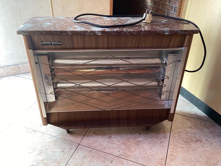 Vintage mobiel vuurtje met quartsbuizen, Doe-het-zelf en Bouw, Verwarming en Radiatoren, Gebruikt, Ophalen