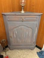 Hoek kast 30j oud, Ophalen, Gebruikt
