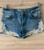 Korte short only maat 28, Vêtements | Femmes, Jeans, Enlèvement ou Envoi, Comme neuf