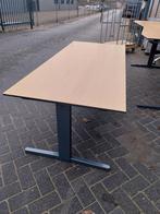 Mooie bureaus, Ophalen