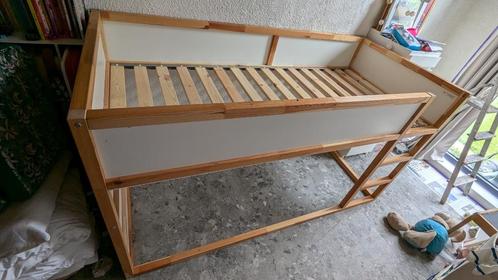 Kura bed - Ikea, Kinderen en Baby's, Kinderkamer | Stapelbedden en Hoogslapers, Gebruikt, Halfhoogslaper, Ophalen