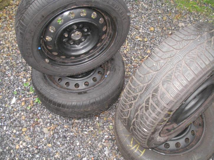 Toyota Auris Winterset - 205/55 R16 91H, Auto-onderdelen, Banden en Velgen, Banden en Velgen, Winterbanden, 16 inch, 205 mm, Personenwagen