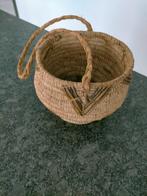 Petit panier Bolga vintage origine congo., Enlèvement ou Envoi
