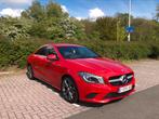 Mercedes-Benz CLA 200 AMG Line, Autos, Mercedes-Benz, 5 places, Berline, 4 portes, Cuir et Tissu