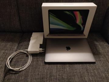 Apple MacBook Pro 2020 M1 | 13" | 8 GB RAM | 256 GB SSD beschikbaar voor biedingen