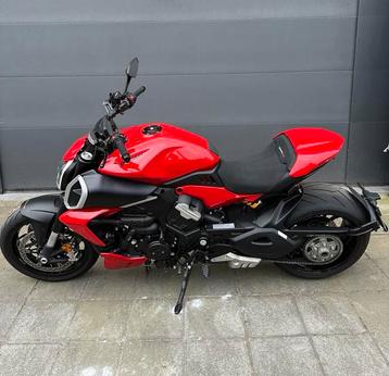 Ducati Diavel V4, Motoren, Motoren | Ducati, 4 cilinders, Particulier, Meer dan 35 kW, 1158 cc