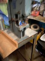 Poinconneuse manuelle, Enlèvement