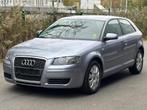 Audi A3 1.6 FSI Attraction, Auto's, Stof, Zwart, 4 cilinders, Bedrijf