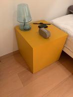 Nachtkastje, Ophalen, Zo goed als nieuw