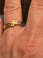 Goudkleurige ring met crystals maat 54, Ophalen of Verzenden, Zo goed als nieuw