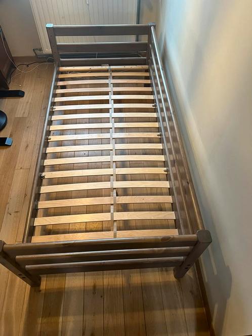 FLEXA halfhoog evoluerend bed, in massief grenenhout, Kinderen en Baby's, Kinderkamer | Stapelbedden en Hoogslapers, Gebruikt
