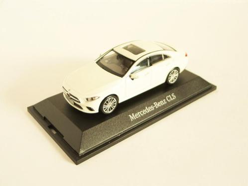 1/43 - M Norev - Mercedes-Benz CLS (C257) (Designo Diamond), Hobby & Loisirs créatifs, Voitures miniatures | 1:43, Neuf, Norev