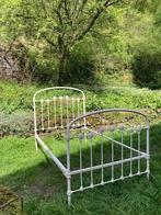 Antiek ijzeren bed, Antiek en Kunst, Antiek | Meubels | Bedden, Ophalen