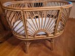 Rotan baby wieg, Kinderen en Baby's, Babywiegjes en Ledikanten, Ophalen, Zo goed als nieuw