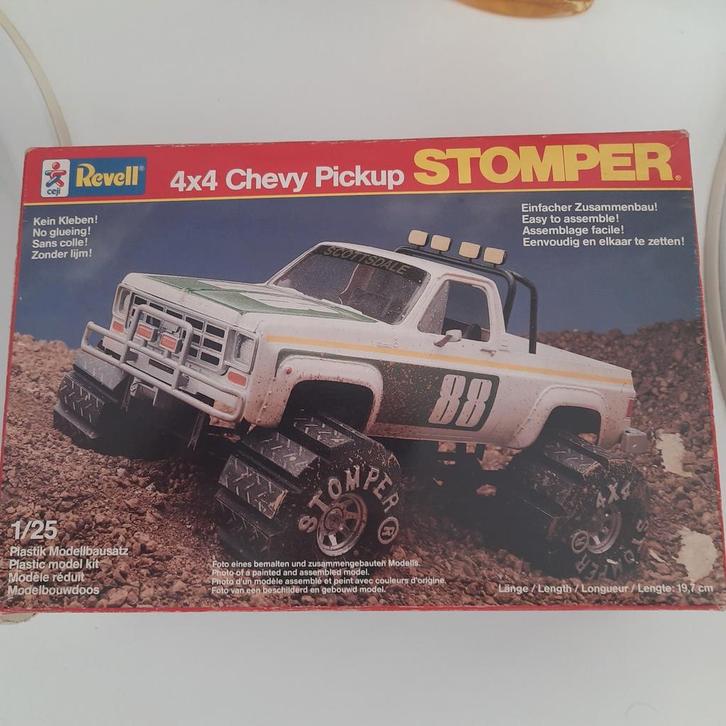 REVELL 1/25 CHEVY PICK-UP STOMPER 4x4*VINTAGE*NEW*SNAP-TITE*, Hobby en Vrije tijd, Modelbouw | Auto's en Voertuigen, Nieuw, Truck
