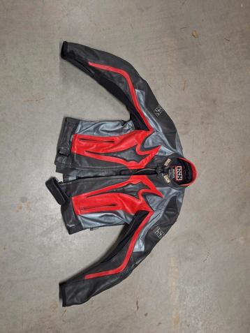 Motor jas en broek / rood, zwart. Maat 52 beschikbaar voor biedingen