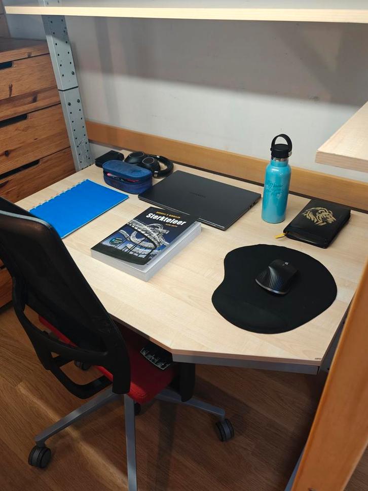 Ruime, functionele bureau te koop (Weg = Weg), Maison & Meubles, Bureaux, Utilisé, Bureau, Enlèvement ou Envoi