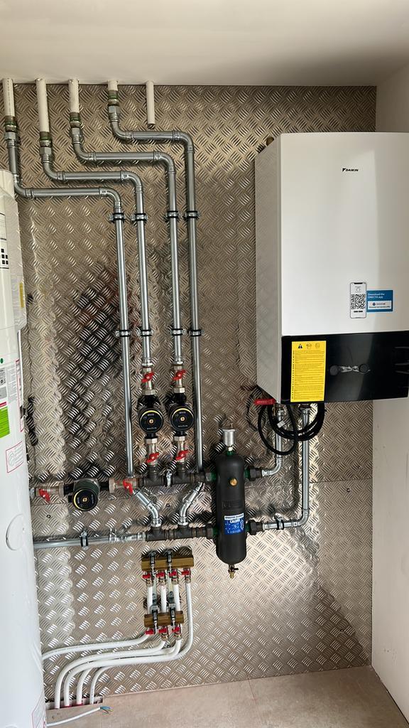 VMC sanitaire verwarming en airconditioning, Diensten en Vakmensen, Loodgieters en Installateurs, Installatie, Onderhoud, Reparatie