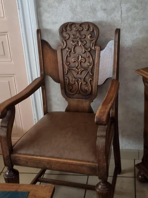 Armstoel met lederen zitting, Antiek en Kunst, Antiek | Meubels | Stoelen en Sofa's, Ophalen