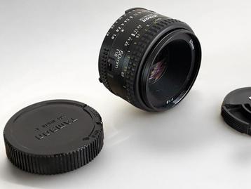 Objectif Nikon nikkor 50mm f1.8, Enlèvement ou Envoi, Comme neuf, Lentille standard