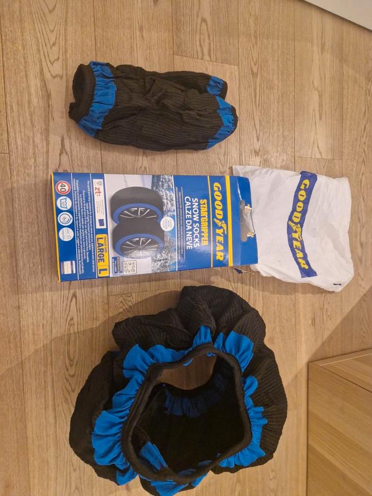 Chaussettes à neige Goodyear Stargripper L, Autos : Divers, Chaînes, Enlèvement ou Envoi