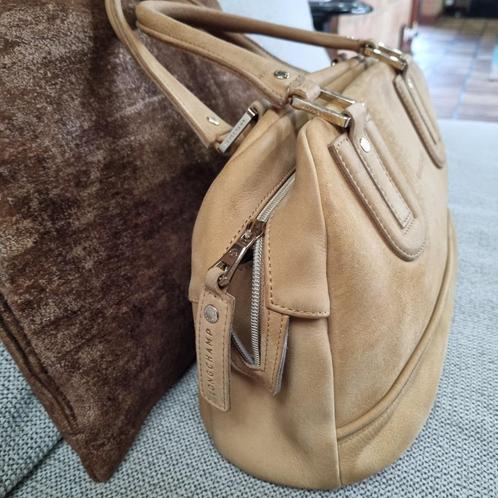 Longchamp tas model „Cosmos” in Kudu leer (antilope), Handtassen en Accessoires, Tassen | Damestassen, Zo goed als nieuw, Ophalen of Verzenden