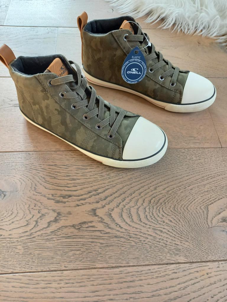 Maat 36 : nieuwe schoenen O'Neill kaki in doos, Kinderen en Baby's, Kinderkleding | Schoenen en Sokken, Nieuw, Schoenen, Jongen
