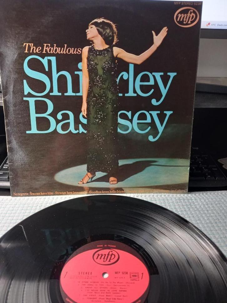Shirley Bassey ‎– The Fabulous Shirley Bassey - Lp = Mint, Cd's en Dvd's, Vinyl | Pop, Zo goed als nieuw, 1960 tot 1980, 12 inch