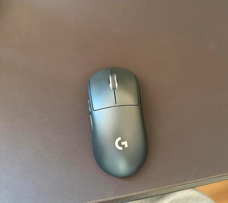 Logitech G Pro X Superlight 1 -  Pulsar Glass Skates, Computers en Software, Muizen, Zo goed als nieuw, Muis, Ophalen of Verzenden
