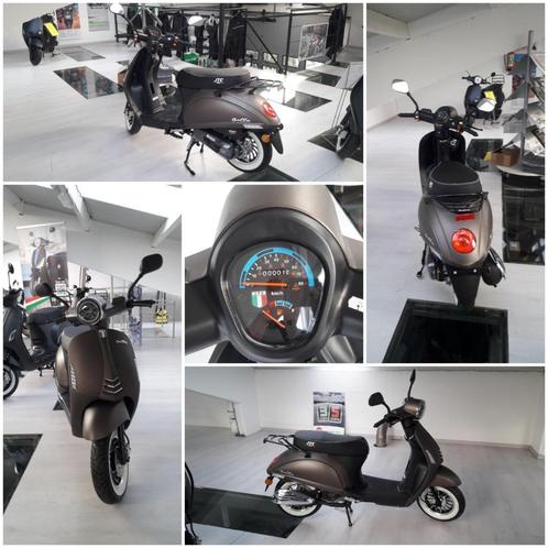 jtc bella mat titanium nieuwe scooter A/B 1549€, Vélos & Vélomoteurs, Scooters | Marques Autre, Neuf, Essence, Enlèvement