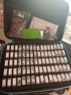 Diamonds, Enlèvement