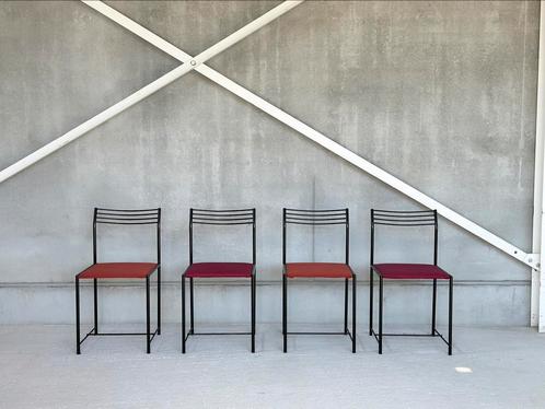 “Fly line” eetkamerstoelen, Italy, 1980’s, Antiek en Kunst, Antiek | Meubels | Stoelen en Sofa's, Ophalen