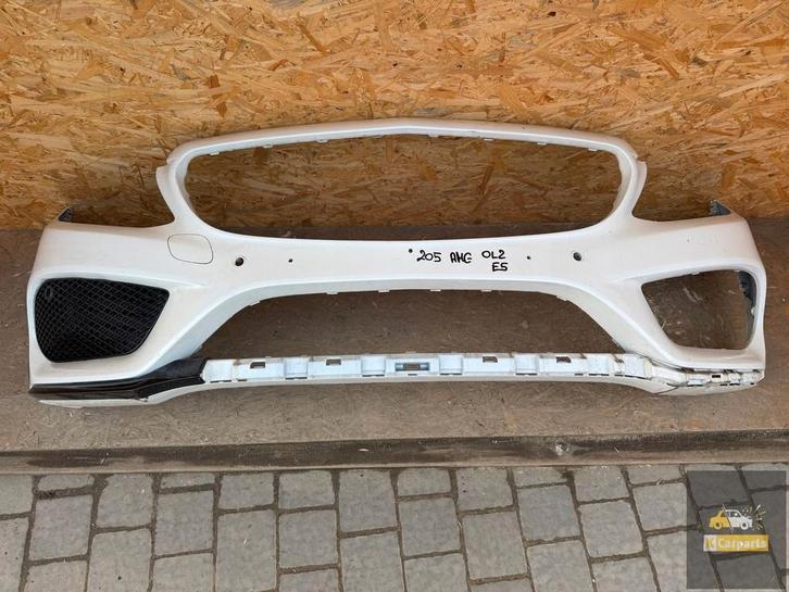 Pare-chocs avant Mercedes Classe C W205 AMG, Autos : Pièces & Accessoires, Carrosserie & Tôlerie, Pare-chocs, Mercedes-Benz, Utilisé