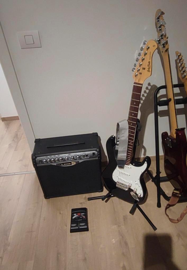Beginnerset met alle benodigdheden, Muziek en Instrumenten, Snaarinstrumenten | Gitaren | Elektrisch, Zo goed als nieuw, Ibanez