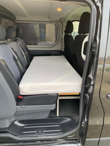 slaapbank voor in de auto - Opel Vivaro - Renault Trafic ... beschikbaar voor biedingen