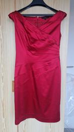 Rode satijnen kokerjurk Coast, Kleding | Dames, Maat 38/40 (M), Cocktailjurk, Ophalen of Verzenden, Gedragen