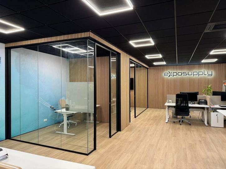 Glaswanden/scheidingswanden/kantoorwanden/systeemwanden., Bricolage & Construction, Vitres, Châssis & Fenêtres, Comme neuf, Enlèvement ou Envoi