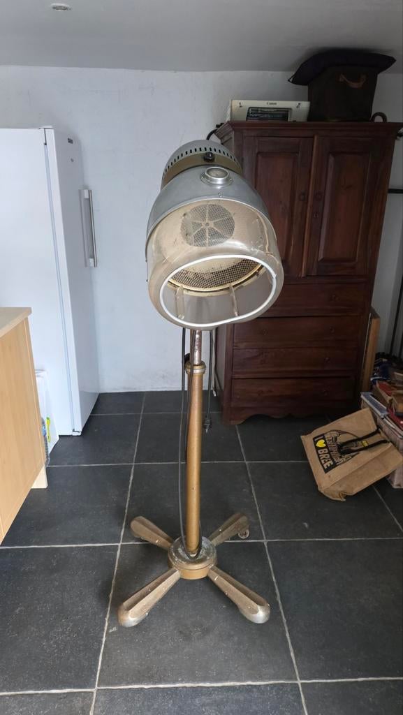 Vintage haardroger, Ophalen