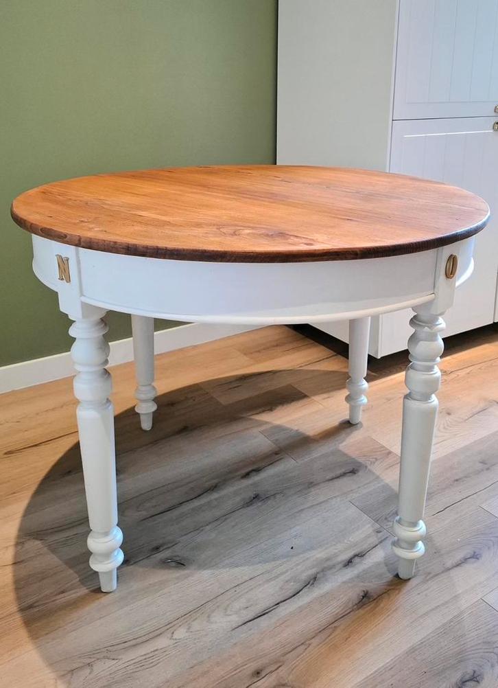 Table ronde restaurée CHÊNE MASSIF – 4/6 pers., Maison & Meubles, Tables | Tables à manger, Comme neuf, 100 à 150 cm, 100 à 150 cm