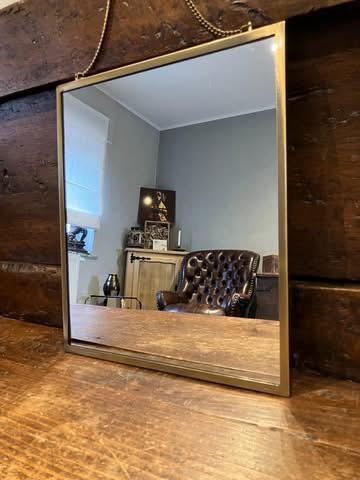 Miroir contours dorés 42x36cm, Ophalen of Verzenden, Zo goed als nieuw