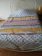 lit métal blanc et doré 140 sur 200 cm, Maison & Meubles, Chambre à coucher | Lits, Enlèvement, Blanc, Deux personnes, 140 cm