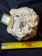 Géode ou grappe en quartz — 911 g — 16€, Enlèvement ou Envoi