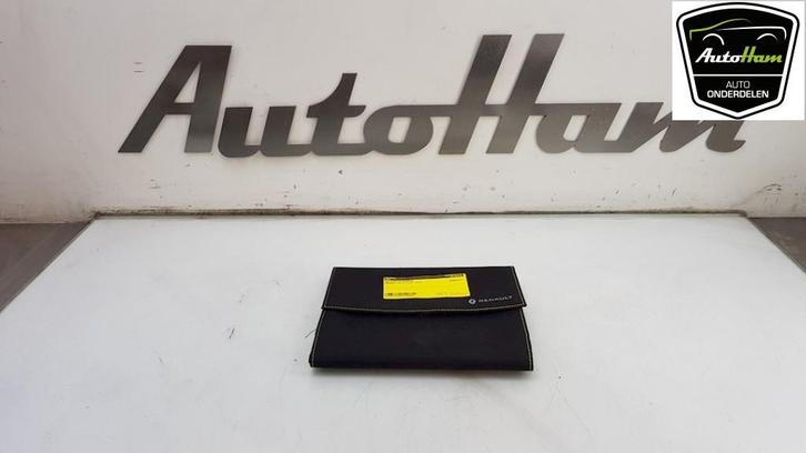 MANUEL UTILISATEUR Renault Clio IV Estate / Grandtour (7R), Autos : Pièces & Accessoires, Autres pièces automobiles, Renault, Utilisé