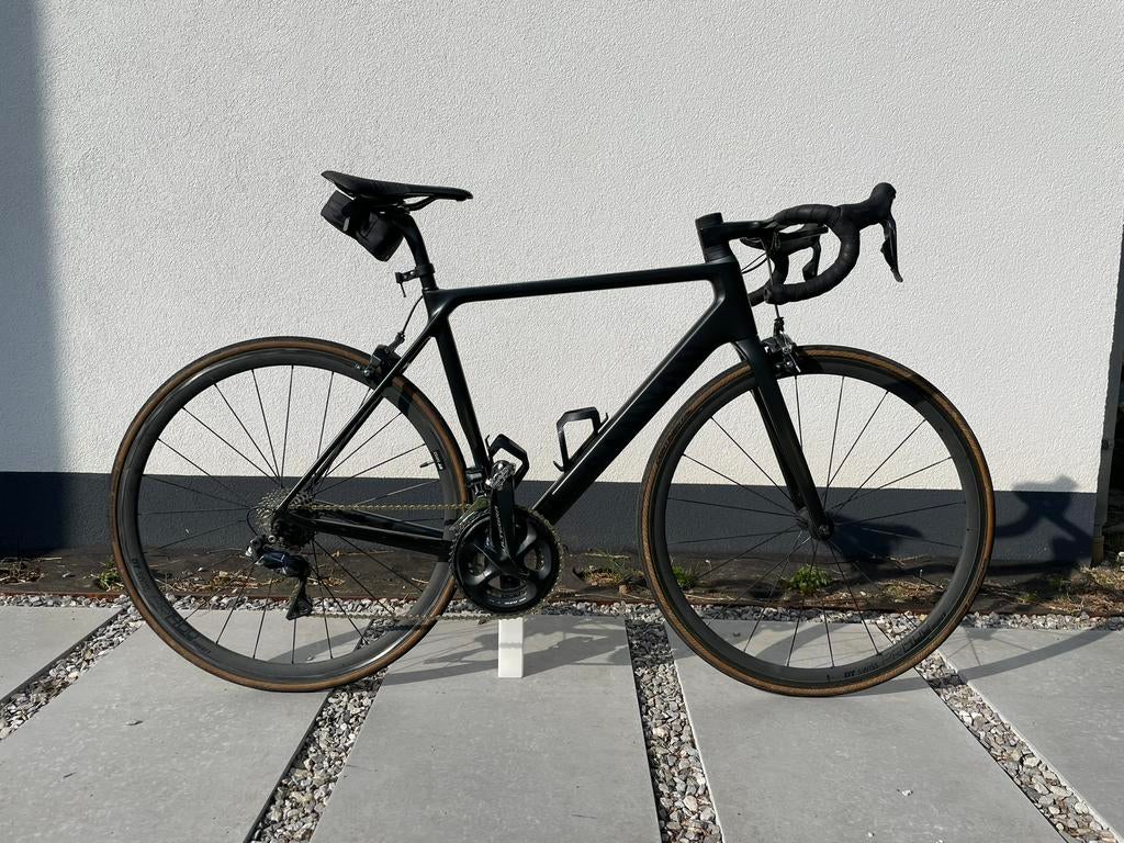 Canyon ultimate CF SL 8.0 Ultegra Di2 + capteur de puissance, 10 à 15 vitesses, Comme neuf, Enlèvement, 53 à 57 cm