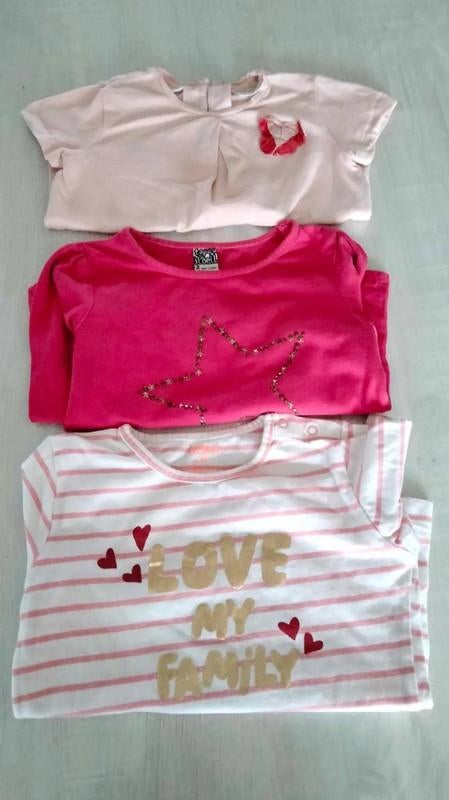 3 t shirt / longsleeve maat 80 - 86, Kinderen en Baby's, Babykleding | Maat 86, Zo goed als nieuw, Meisje, Shirtje of Longsleeve